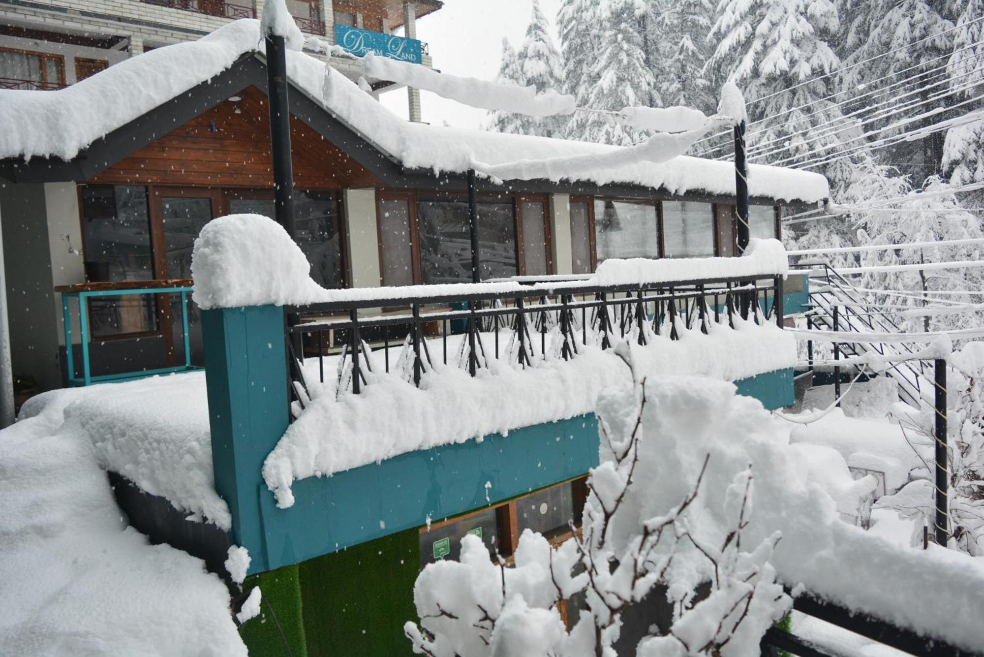 The Neelgiris Hotel Manali  Ngoại thất bức ảnh