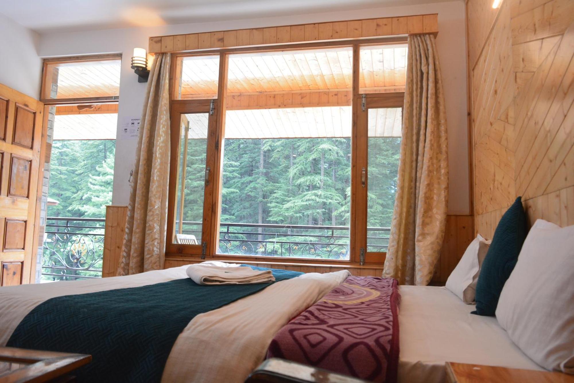 The Neelgiris Hotel Manali  Ngoại thất bức ảnh
