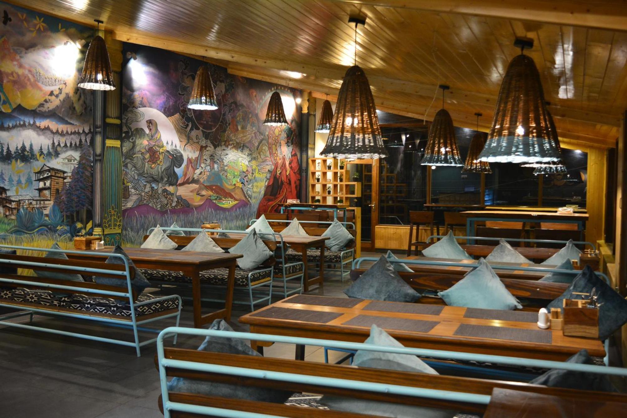 The Neelgiris Hotel Manali  Ngoại thất bức ảnh